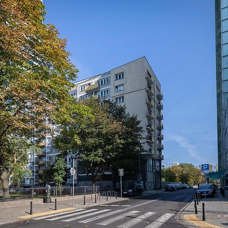 Panska 3 - Apartment With Balcony By Noclegi Renters Warsawa Bagian luar foto