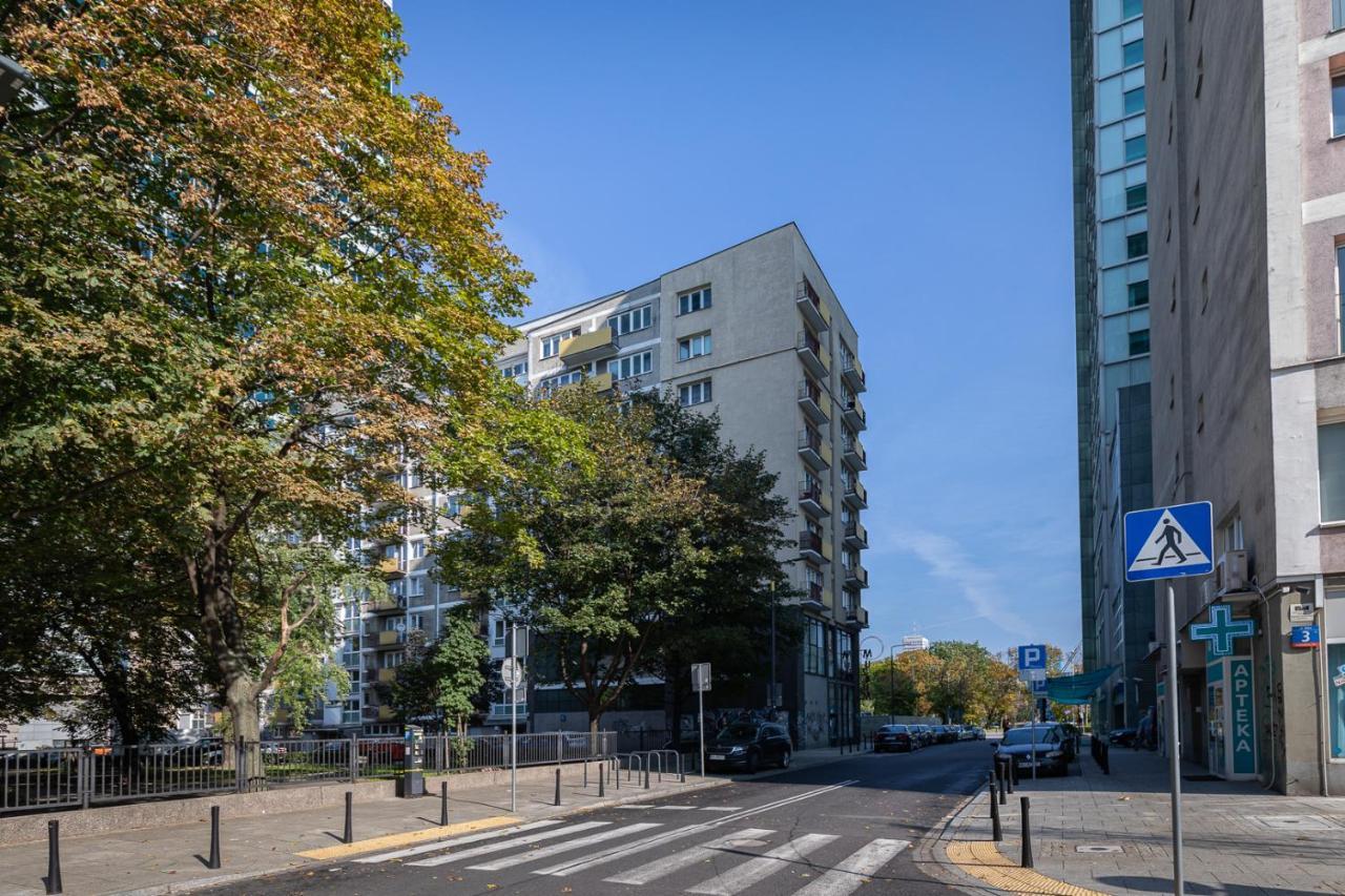Panska 3 - Apartment With Balcony By Noclegi Renters Warsawa Bagian luar foto